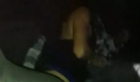 Busty Lille hút Dick tuyệt phim online sec vời