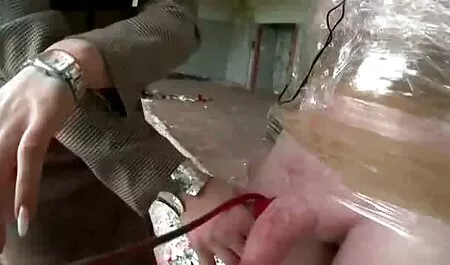 Cũ chàng kéo một trưởng phim séc hay thành blondie trên của anh ấy tinh ranh