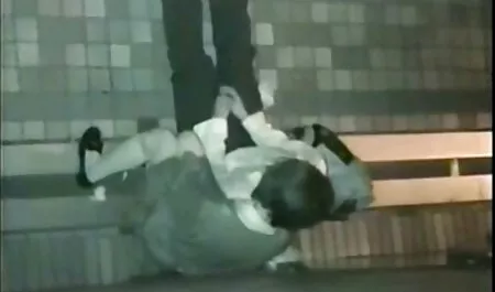 Diễn phim sec jav viên ashin dang rộng chân