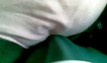 Hai người đồng tính được bơm sec lam tinh hay lên bị sa lầy trong trò đồi truỵ