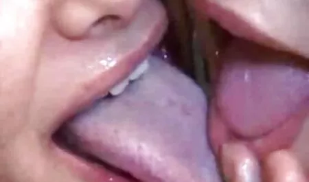 Vợ đam mê phim hay xec cưỡi Hubby