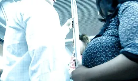Trưởng thành phimxec hay milf fucks mình với một dildo