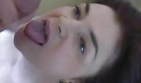 Hai cô gái video phim sec hay vì một tinh ranh
