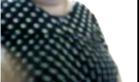 Parisian cums video phim sec hay từ màu xanh lá cây dildo